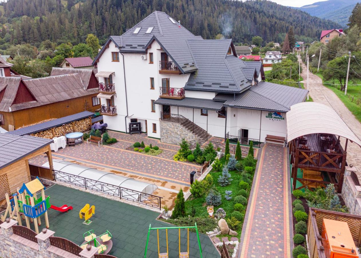 Gorhouse Hotel Jaremče Esterno foto