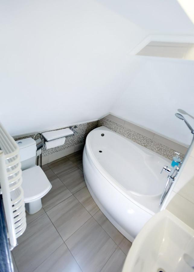 Gorhouse Hotel Jaremče Esterno foto